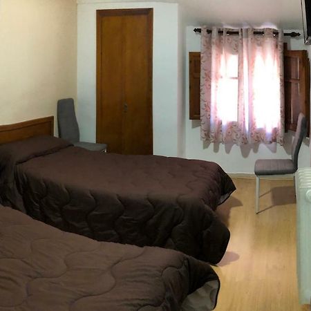 Hostal El Arco Almazán Kültér fotó